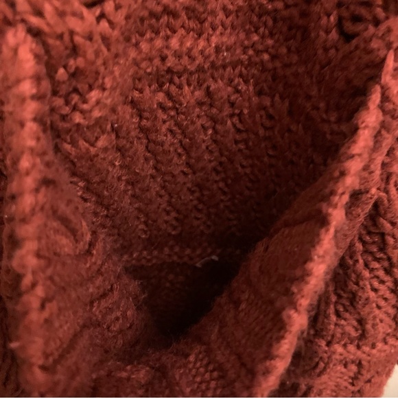 F21 Deep Red Chunky Cardigan!!♥️♥️ - Picture 7 of 7